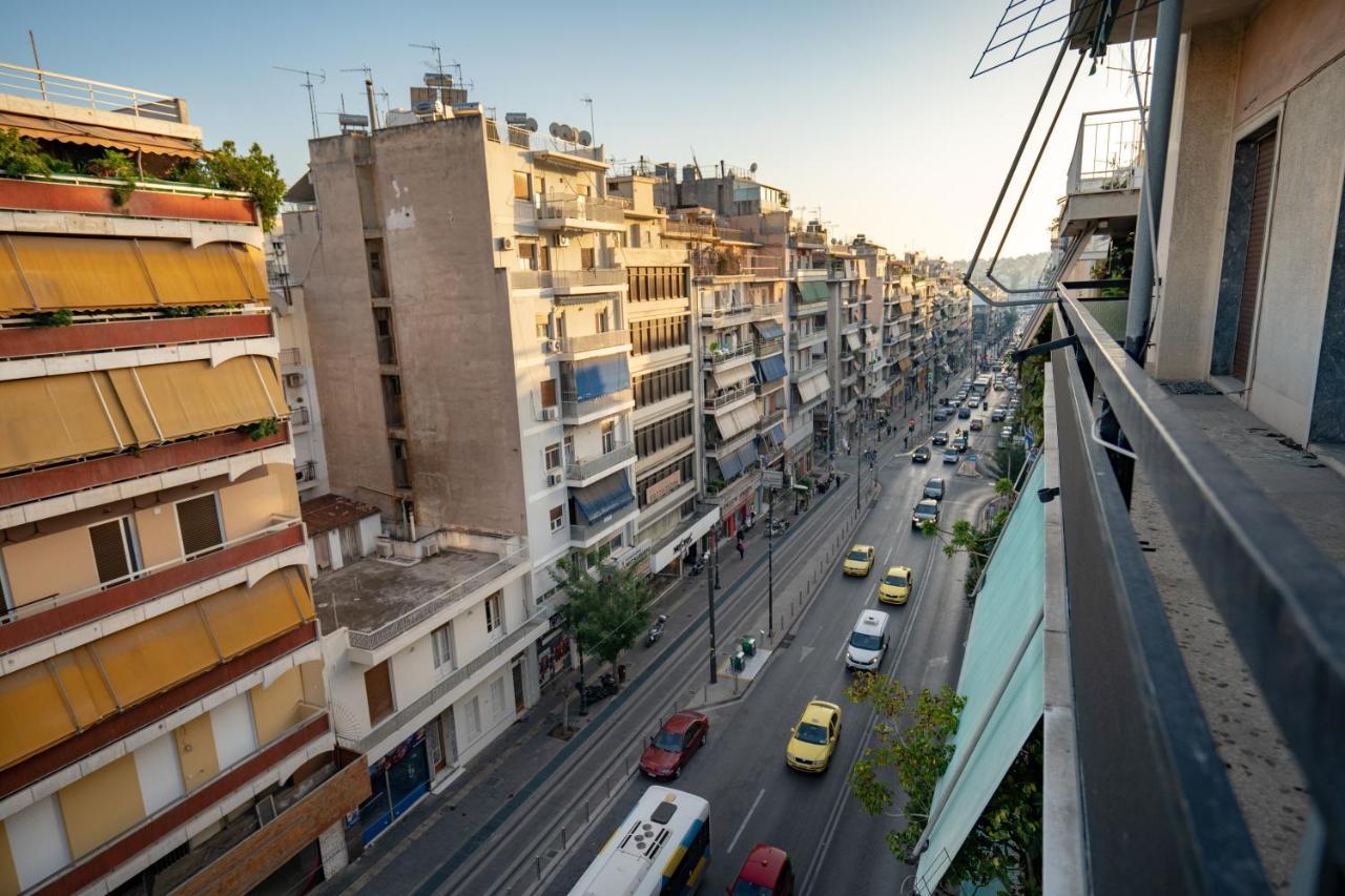 Dimotiko Theatro Metro St. 1 Bedroom 4 Pers. Flat 피레아스 외부 사진