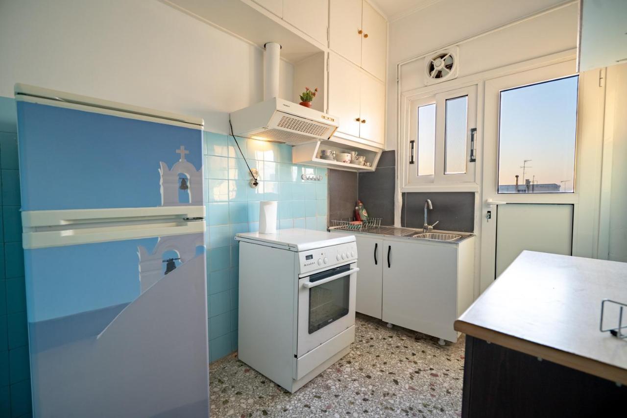 Dimotiko Theatro Metro St. 1 Bedroom 4 Pers. Flat 피레아스 외부 사진