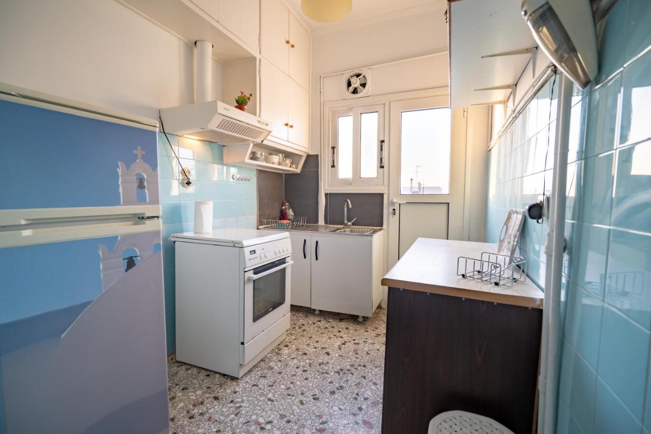 Dimotiko Theatro Metro St. 1 Bedroom 4 Pers. Flat 피레아스 외부 사진